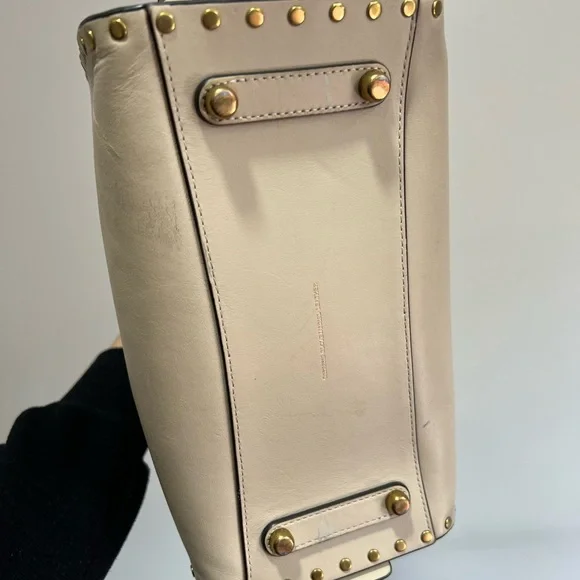 Coach Rogue 25 with Rivets - Picture 8 of 12